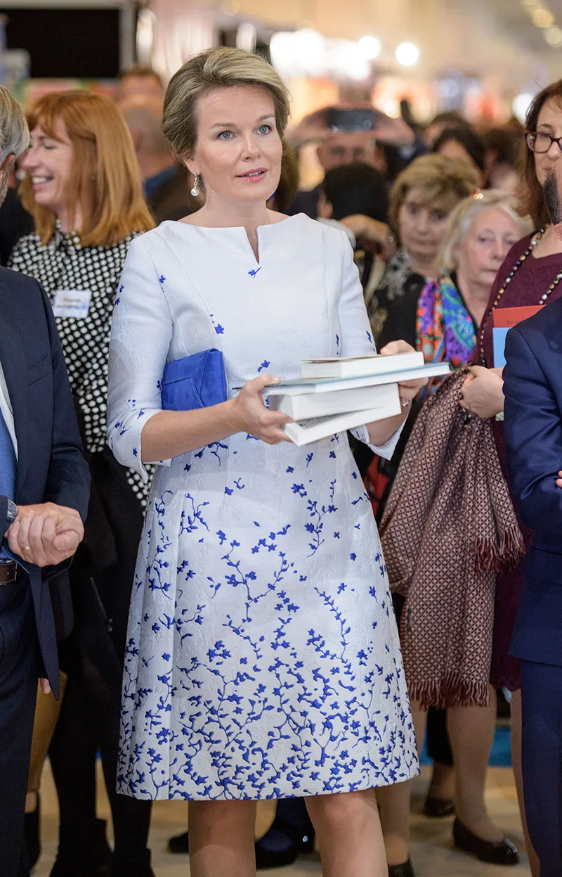 Hoàng hậu Mathilde cũng làm việc với UNICEF Bỉ và Tổ chức Y tế Thế giới và là người sáng lập Quỹ Queen Mathilde nhằm thúc đẩy việc chăm sóc những người dễ bị tổn thương trong nhiều lĩnh vực khác nhau. Ảnh: GI.