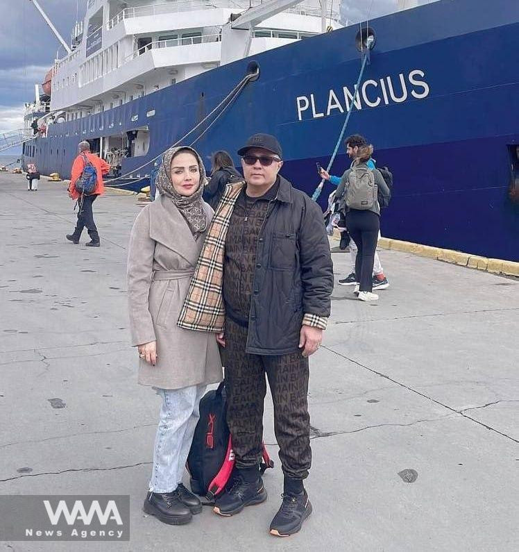 Pho Tong thong Iran bi cach chuc vi chuyen du lich xa xi