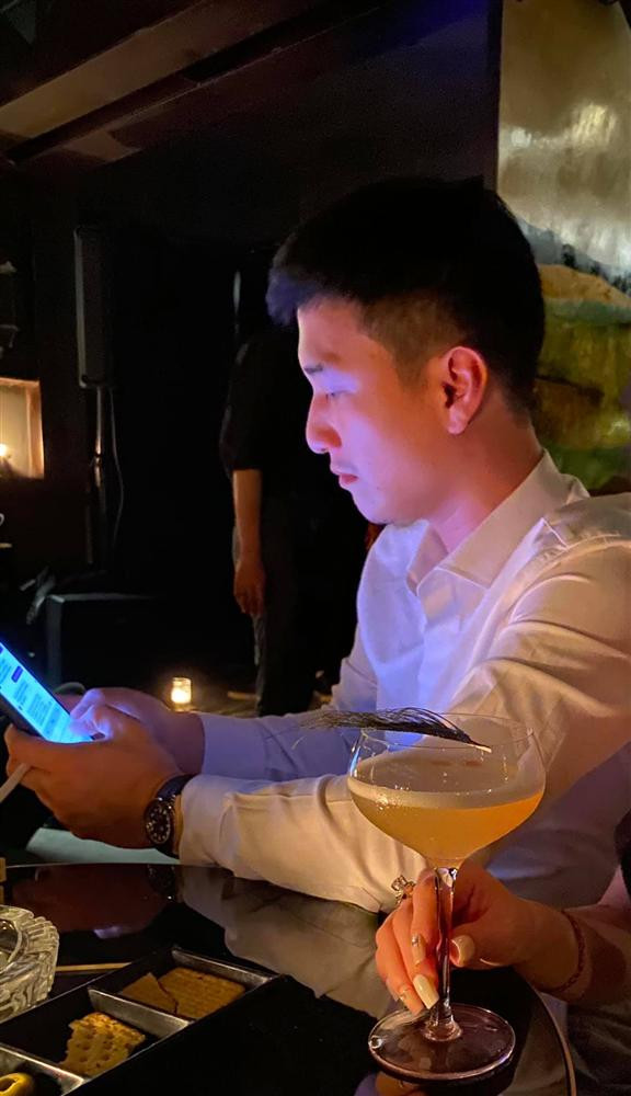 Loat anh doi thuong cuc tinh cua Huynh Anh va hot mom Bach Lan Phuong-Hinh-3