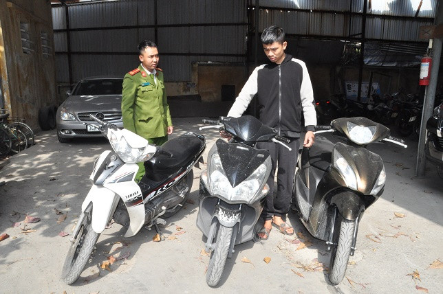 “Dao chich” tu Quang Ninh ve Hai Duong, hang loat xe may “boc hoi“-Hinh-2