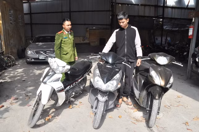 “Dao chich” tu Quang Ninh ve Hai Duong, hang loat xe may “boc hoi“-Hinh-2