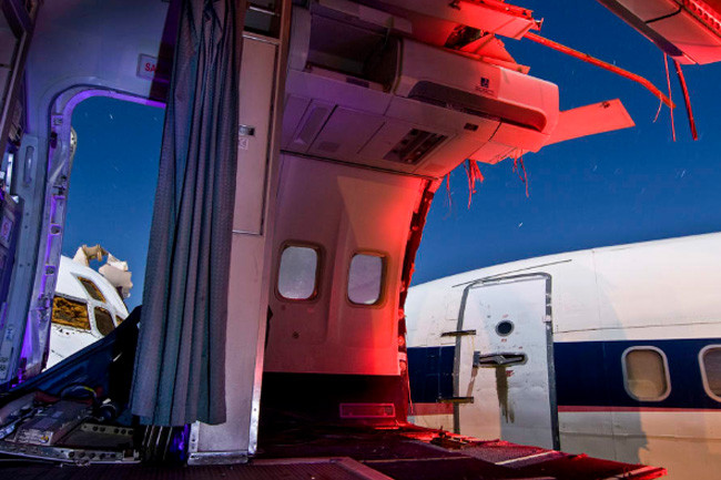 Chiếc máy bay thương mại được Paiva chụp trong một kho hàng không nằm sâu trong sa mạc Mojave.