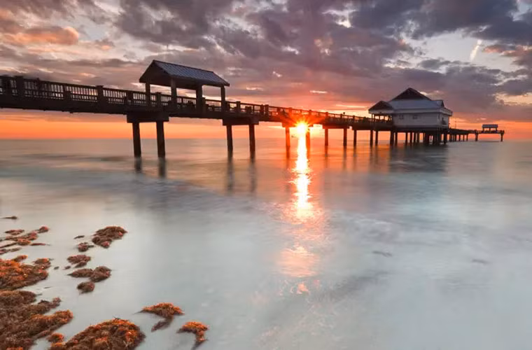 Bãi biển Clearwater ở Florida được TripAdvisor bình chọn là bãi biển đẹp nhất nước Mỹ.