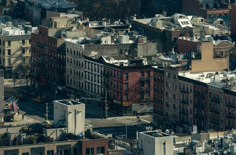 Không ai có thể tưởng tượng New York sầm uất giờ lại vắng lặng như thế này.