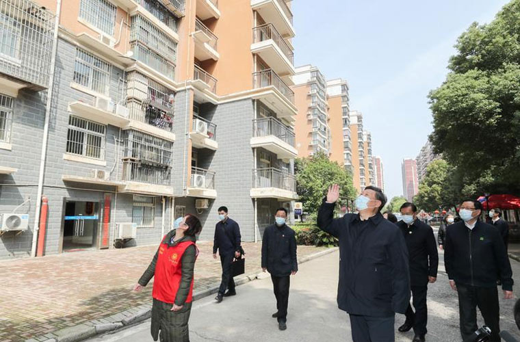 Chủ tịch Trung Quốc Tập Cận Bình thăm thành phố Vũ Hán hôm 10/3. Mời độc giả xem thêm video: Công sở Trung Quốc vắng vẻ giữa bão dịch nCoV (Nguồn video: VTC1)