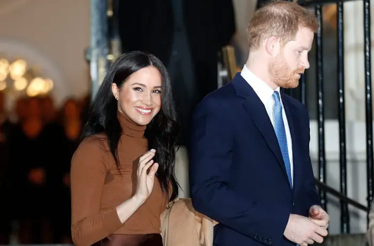 Tháng 1/2020: Meghan mặc chiếc áo len giá 70 USD trong lần xuất hiện đầu tiên trước công chúng trong năm 2020, trước khi hai vợ chồng tuyên bố rút khỏi Hoàng gia.