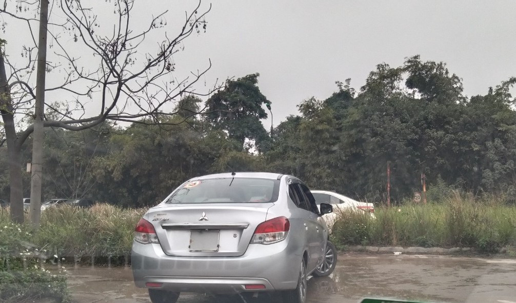 Được biết, năm 2013, sau khi kiểm tra cơ sở đào tạo lái xe này, Sở GTVT Hà Nội đã phát hiện sân tập này không được cấp phép đào tạo lái xe mà chỉ là một địa điểm tự phát. Cơ quan Thanh tra Sở GTVT Hà Nội cũng đã lập biên bản và yêu cầu dừng ngay hoạt động cho thuê sân tập lái xe.