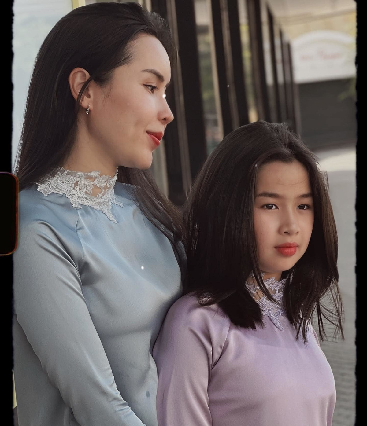 Con trai và bố mẹ đến chơi nhà mới của NSND Công Lý ngày Tết - Hình 7 Con trai va bo me den choi nha moi cua NSND Cong Ly ngay Tet-Hinh-7