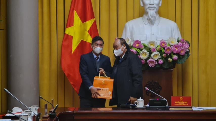 Chu tich nuoc lam viec voi chuyen gia kinh te Hoi khoa hoc Kinh te Viet Nam-Hinh-3