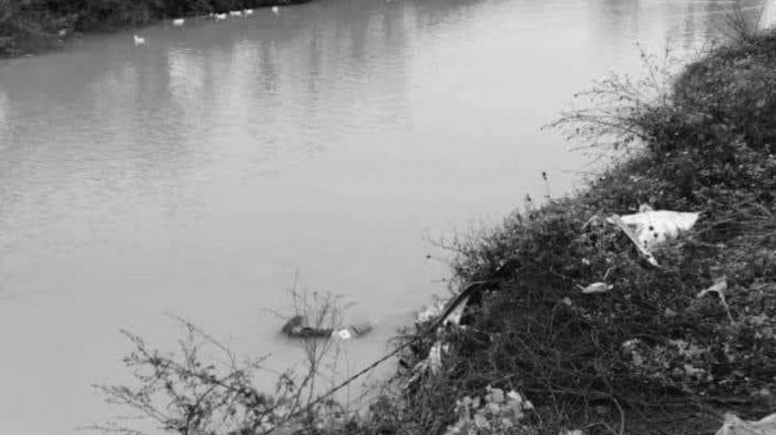 Nam thanh nien tu vong canh co gai duoi muong o Bac Giang