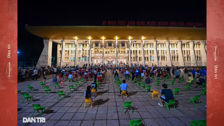 “An ngu cung Covid-19” cua Pho Giam doc Trung tam Kiem soat Benh tat Ha Noi-Hinh-11