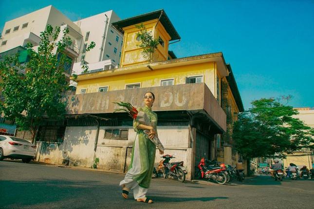 Hoa khôi Cần Thơ mong bình an đến với y, bác sĩ - Hình 9 Hoa khoi Can Tho mong binh an den voi y, bac si-Hinh-9