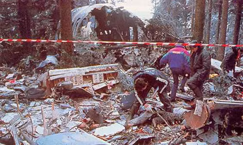 Đến ngày 20/1/1992, máy bay Airbus A320 tiếp tục gặp sự cố thương tâm, cụ thể là chiếc máy bay A320-111. Khi đó, chuyến bay 148 của hãng hàng không Air Inter đã đâm vào một đỉnh núi gần Mount Sainte-Odile gần Strasbourg, Pháp. Vụ tai nạn kinh hoàng này đã cướp đi sinh mạng của 87 hành khách và phi hành đoàn.