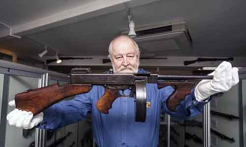 Sung cua Thu tuong Anh Churchill hinh anh 1