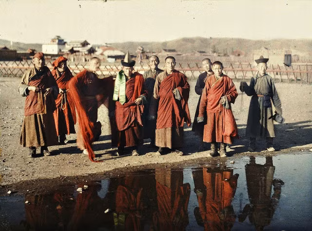 Ảnh chụp những nhà sư Mông Cổ năm 1913.