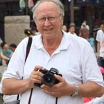 Trong các lần đến Việt Nam, nhiếp ảnh gia Billhardt đã thực hiện được nhiều bức ảnh giá trị và tổ chức triển lãm ảnh "Chiến tranh Việt Nam" năm 1999 và một lần nữa vào năm 2003.