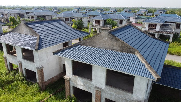 Tại dự án, Công ty Châu Linh đã tiến hành xây dựng 100 căn biệt thự theo lối kiến trúc châu Âu với mỗi lô có diện tích 500m2.