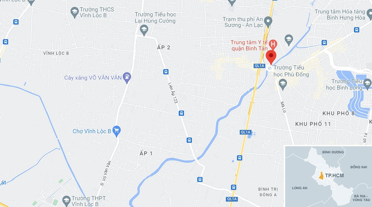 Theo Sở GTVT, để sớm hoàn tất đầu tư công trình còn dang dở, tạo điều kiện thuận lợi cho người dân, hạn chế việc phát sinh chi phí sử dụng vốn và các chi phí liên quan đến công tác GPMB công trình cần phải được đầu tư hoàn thiện các hạng mục còn lại của dự án nhằm sớm đưa công trình vào khai thác phục vụ nhu cầu đi lại cho người dân là rất cần thiết và hết sức cấp bách. (Ảnh vị trí cầu Tân Kỳ - Tân Quý: Google Maps).