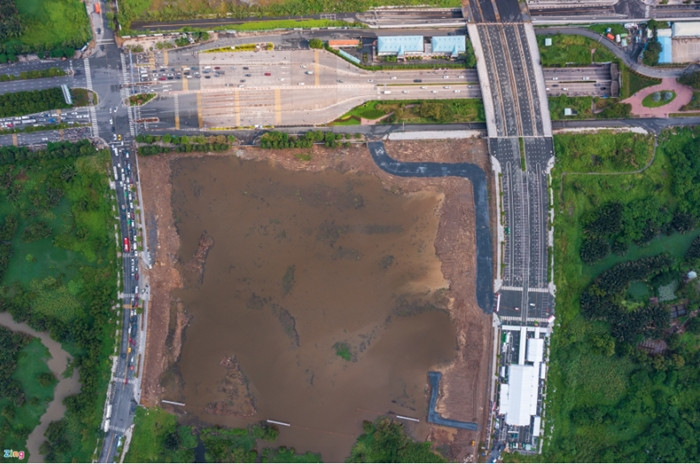 Với vị trí ngay sát hầm Thủ Thiêm, dự án có tính kết nối cao với khu vực trung tâm quận 1. (Ảnh: Zing).