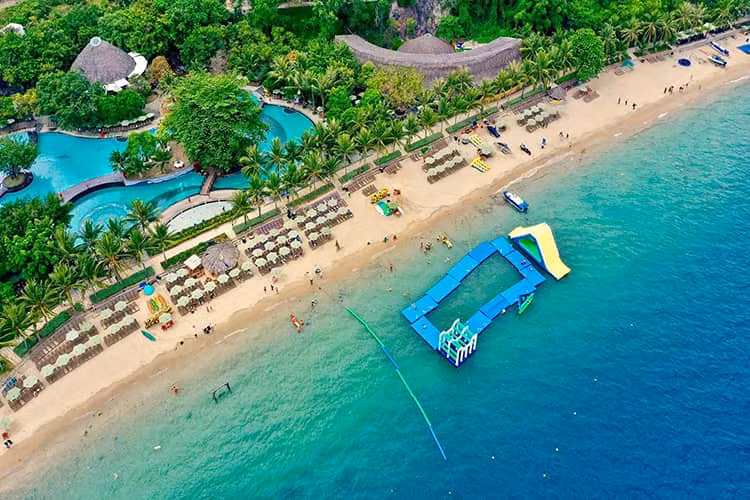 Sau 16 năm mở cửa, khu du lịch đảo Hòn Tằm đang trong giai đoạn chuyển giao cho chủ đầu tư mới. (Ảnh: Sưu tầm)