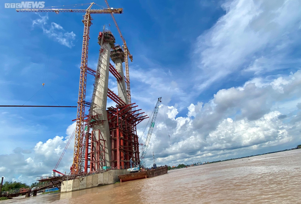 Cầu Mỹ Thuận 2 được xây cách cầu Mỹ Thuận hiện hữu khoảng 300 m về phía thượng lưu. (Ảnh: VTC News).