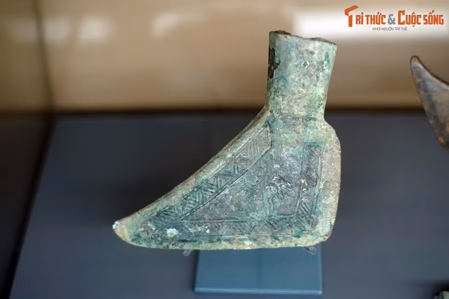 Kiểu rìu đặc trưng của văn hóa Đông Sơn.