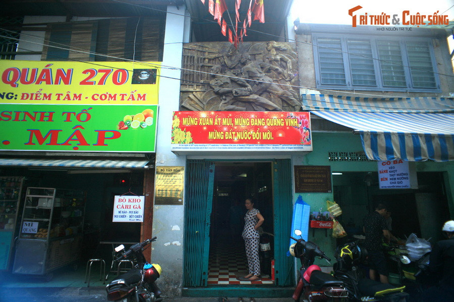 2. Nhìn từ bên ngoài, không ai nghĩ rằng ngôi nhà số 287/70 đường Nguyễn Đình Chiểu, phường 10, quận 3, TP HCM từng là một kho vũ khí rất lớn giữa đô thành của lực lượng biệt động Sài Gòn.