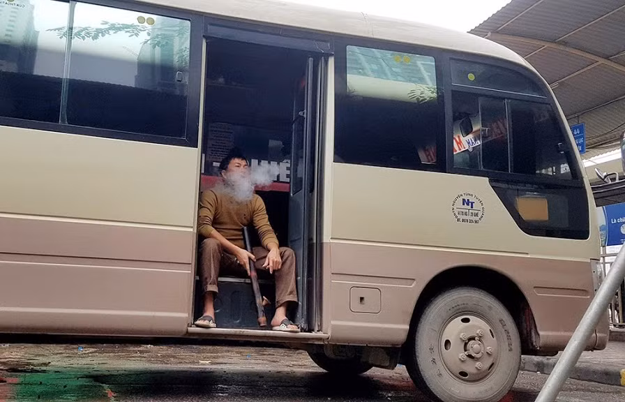 Trước tình trạng dịch bệnh vẫn diễn biến phức tạp, các bến xe của Công ty cổ phần bến xe Hà Nội đã tích cực thực hiện nhiều biện pháp phòng, chống Covid-19 theo khuyến cáo của Bộ Y tế, đặc biệt không chủ quan trước diễn biến của dịch. 