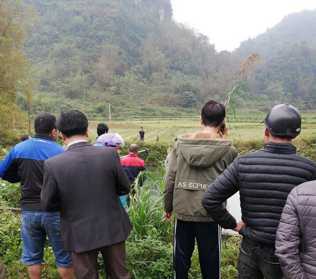 Nạn nhân được xác định là nhân viên kế toán của Trung tâm đào tạo lái xe Minh Long, có địa chỉ tại huyện Văn Quan, tỉnh Lạng Sơn.