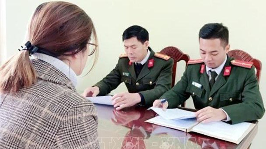 Công an xác định những thông tin sai sự thật này khiến dư luận hoang mang. Sau đó, Công an TP Lào Cai đã xác minh, triệu tập khẩn cấp chủ các tài khoản để xử lý.