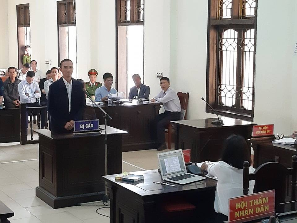 Theo cáo trạng, năm 2016, Thanh tra Bộ TT&amp;TT phát hiện 14 trò chơi vận hành trên Internet có dấu hiệu đánh bạc. Ngày 27/9/2016, cấp dưới đề xuất Đặng Anh Tuấn kiến nghị Bộ trưởng Trương Minh Tuấn cho rà soát các trò chơi này. 