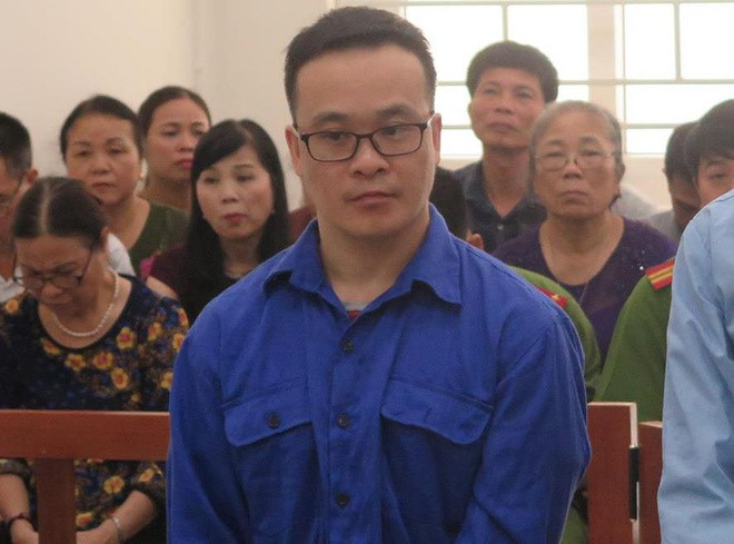  Bác sĩ bị phạt 10 năm tù vì làm giả bệnh án tâm thần: Ngày 19/4/2019, TAND Hà Nội tuyên phạt Thân Thái Phong (42 tuổi, cựu phó khoa tâm thần người cao tuổi, Bệnh viện tâm thần Trung ương I) án 10 năm tù về tội Nhận hối lộ. Nguyễn Tuấn Sơn (35 tuổi, cựu kỹ thuật viên trưởng - Khoa dinh dưỡng) bị phạt 30 tháng tù về tội Môi giới hối lộ; Lê Thanh Tùng (33 tuổi, 2 tiền án về tội Cướp tài sản và Cố ý gây thương tích) lĩnh 30 tháng tù về tội Đưa hối lộ. 