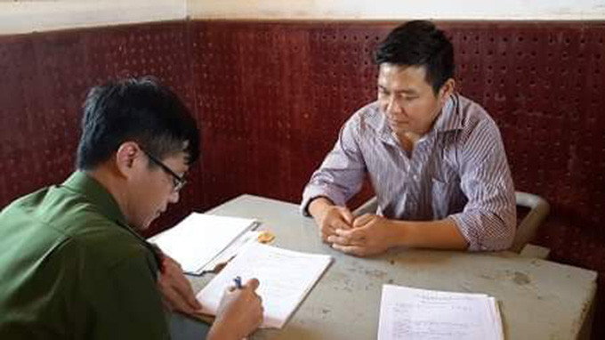  Phó giám đốc làm giả hồ sơ chiếm đoạt 17 tỷ đồng: Ngày 15/8/2019, Công an tỉnh Đắk Nông đã khởi tố vụ án, khởi tố bị can và lệnh bắt tạm giam Nguyễn Sỹ Chí (SN 1983) để điều tra về hành vi lừa đảo chiếm đoạt tài sản. Thời điểm bị bắt, Chí giữ chức Phó giám đốc Công ty TNHH đầu tư phát triển nông, lâm nghiệp Ngọc Sơn Đắk Nông (trụ sở ở tổ dân phố 4, phường Nghĩa Trung, thị xã Gia Nghĩa).