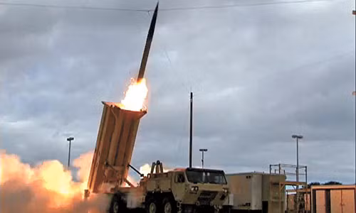 THAAD là một hệ thống phòng thủ khu vực đầu cuối tầm cao nhằm đánh chặn các tên lửa đạn đạo.