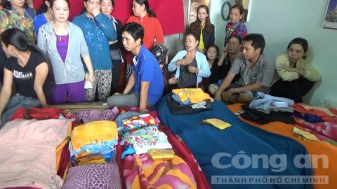 Vu chay nha, 6 nguoi thiet mang: Nguoi than khoc nghen nhan tin