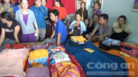 Vu chay nha, 6 nguoi thiet mang: Nguoi than khoc nghen nhan tin