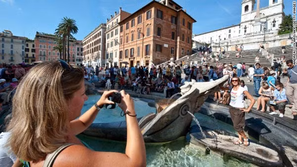 Đi du lịch theo tour hay du lịch tự túc đều có cái hay riêng, mỗi hình thức đều có ưu điểm và hạn chế.