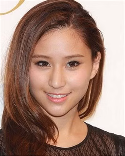 Laurinda Ho được báo chí ngợi ca là cô con gái vàng của ông Stanley Ho.