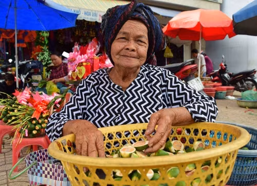 Tan muc pho ban trau cau hon nua the ky cua Sai Gon-Hinh-4