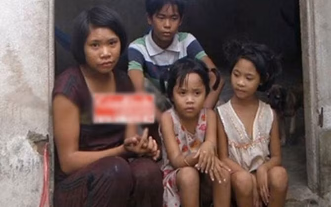 Bi hai gia dinh Quang Binh 14 con phai chia ca de an com-Hinh-2