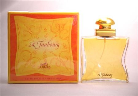 Chai nước hoa 24 Faubourg của Hermes, giá 1.500 USD/oz: Dòng nước hoa này được sản xuất dành riêng cho phụ nữ với 1.000 chai làm bằng pha lê St. Louis.