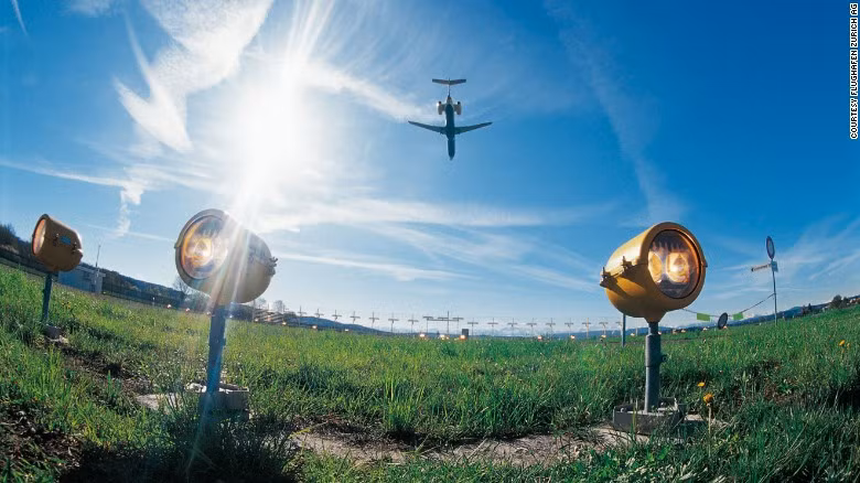 7. Sân bay Zurich, Thụy Sĩ.