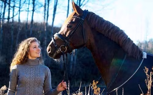 Cuoc song gian di cua nu ty phu tre nhat the gioi