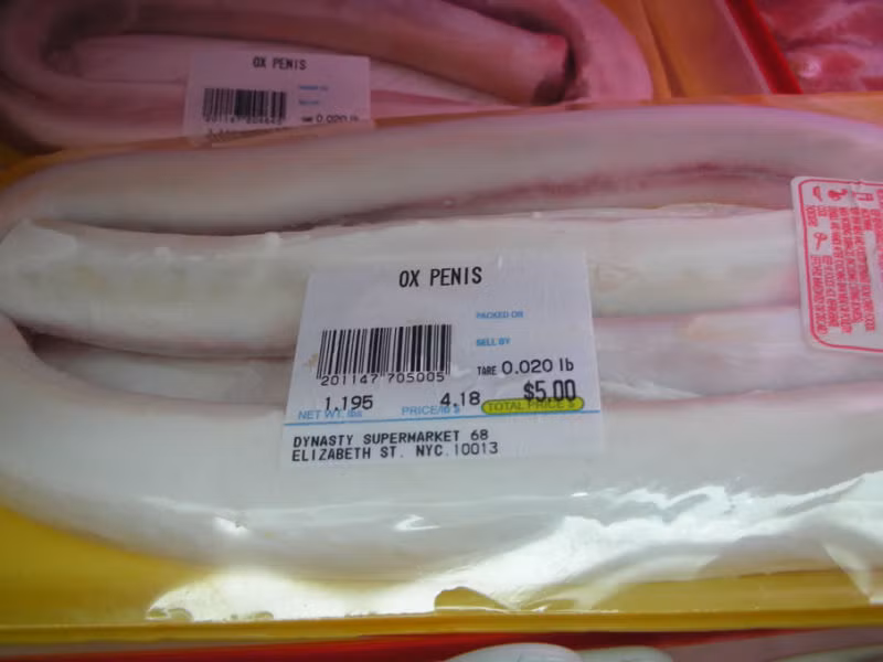 Siêu thị Mỹ còn bán cả dương vật bò.