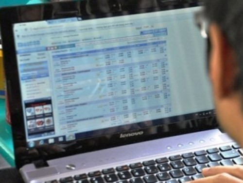 Đây là các đối tượng nằm trong đường dây cá độ bóng đá qua mạng với số tiền lên đến khoảng gần 8.000 tỷ đồng mà công an đã phát hiện, triệt phá. Hoạt động của đường dây cá độ này được tổ chức chặt chẽ với quy mô lớn, thủ đoạn tinh vi, phức tạp, diễn ra trên nhiều tỉnh, thành trong cả nước với nhiều đối tượng tham gia.