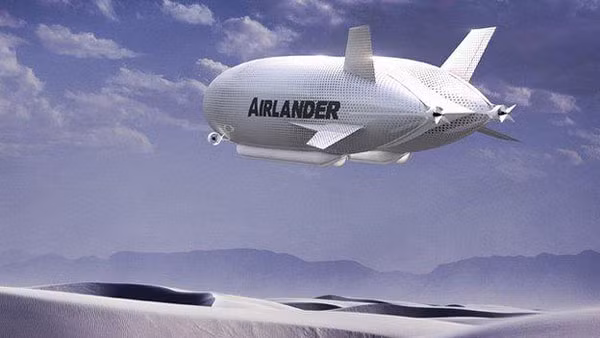 Airlander 10 có thể chở tới 10 tấn, mang theo 48 hành khách và bay liên tục trong vòng 5 ngày với tốc độ khoảng 145km/giờ ở độ cao trên 6.000m
