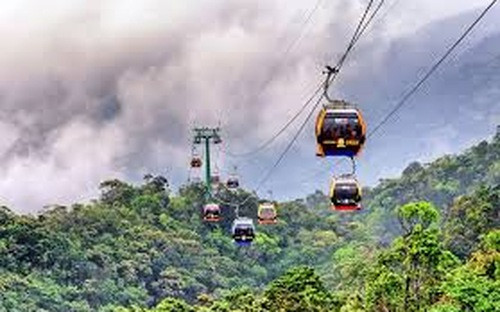 Với việc sở hữu 83 triệu cổ phiếu BNC (gần 38,6% cổ phần), ông Lê Viết Lam đã bỏ túi hơn 830 tỷ đồng. Không dừng lại tại đó, SunGroup của ông Việt cũng sở hữu hơn 7% tại Banacab, góp phần gia tăng số tài sản trên.