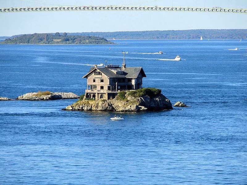 Dù đã 111 năm tuổi nhưng Clingstone vẫn giữ nguyên vẻ đẹp và sự bền vững của nó.