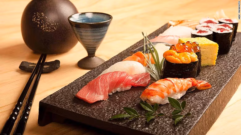 Các nhà hàng khác trong danh sách là Nhà hàng Coya (Dubai): Nhà hàng Coya, được thành lập vào năm 2015, nổi bật với các món hải sản, tim bò với nước sốt cay aji, giải khát bằng món cocktail Peru cổ điển dễ gây nghiện.