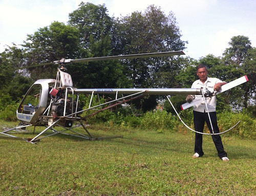 Máy bay cơ bản được ông Hiển hoàn thành sau khoảng 1,5 năm tìm tòi, nghiên cứu và chế tạo. Sau đó, ông dành thêm 6 tháng để vừa tập bay vừa cân chỉnh những chi tiết chưa hợp lý.